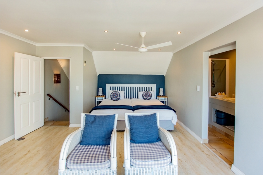 9 Bedroom Property for Sale in Shelley Point Western Cape